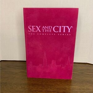 Full album of the series Sex and the City, book with short stories Valentine's D